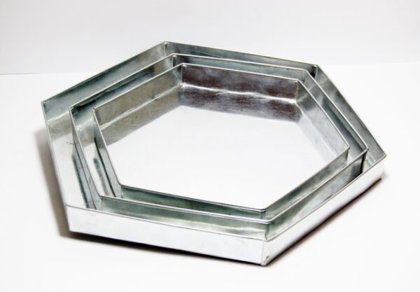 Sets of 3 Hexagon Pizza Pans Size =  7",9",13" (all 1.2" Deep)