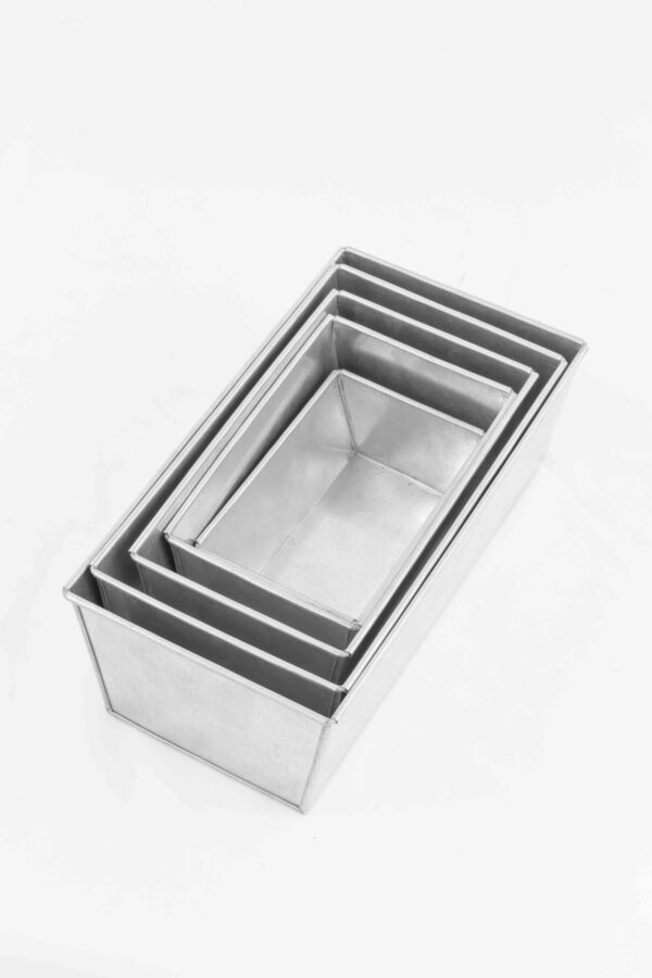 Sets of 5 Bread Loaf Tins 1LB to 5LB